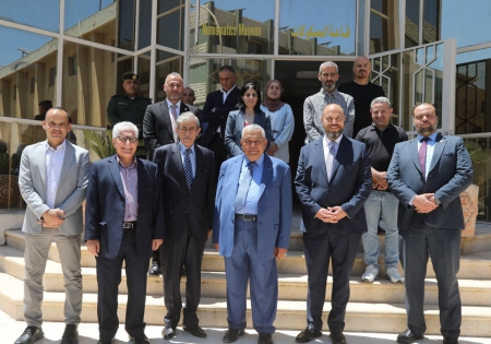 زار دولة الدكتور عبد الرؤوف الروابدة متحف التراث الأردني وقاعة المسكوكات