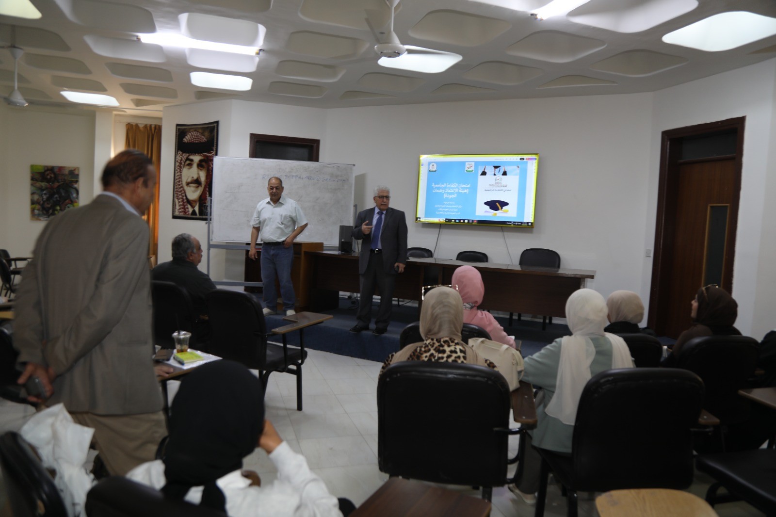 لقاء الطلبة المتوقع تخرجهم