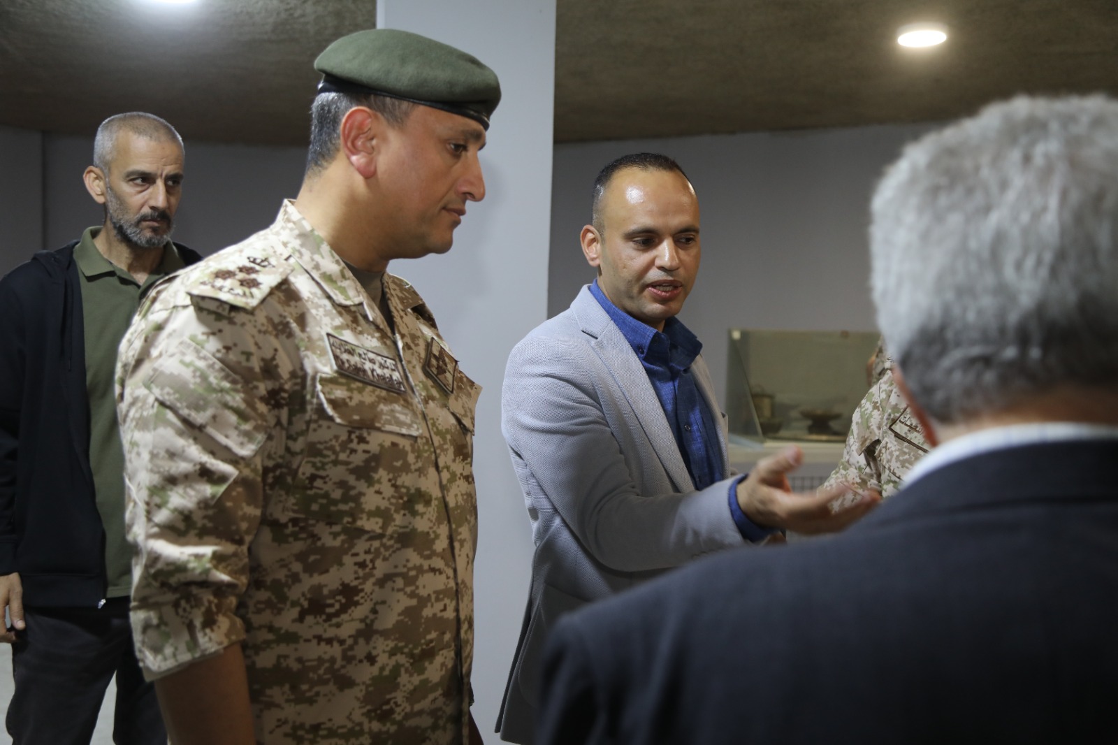 زيارة 4